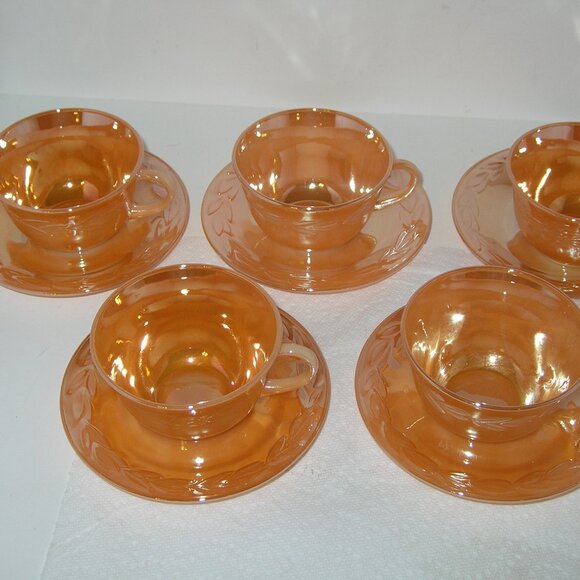 5 ~ Vintage CUPS & SAUCERS Fire King Peach Luster Laurel Leaf Oven Ware USA D - Picture 5 of 5